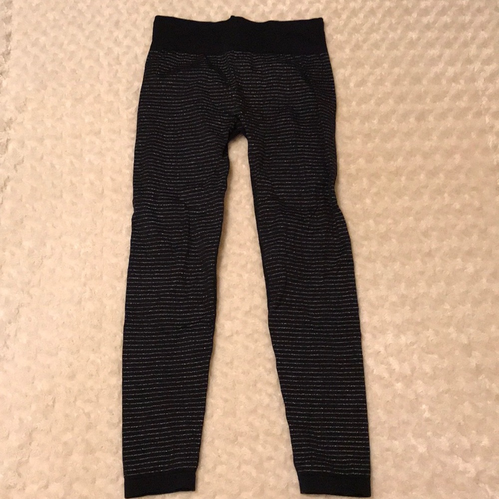 Athleta leggings yoga pants Black silver sparkle